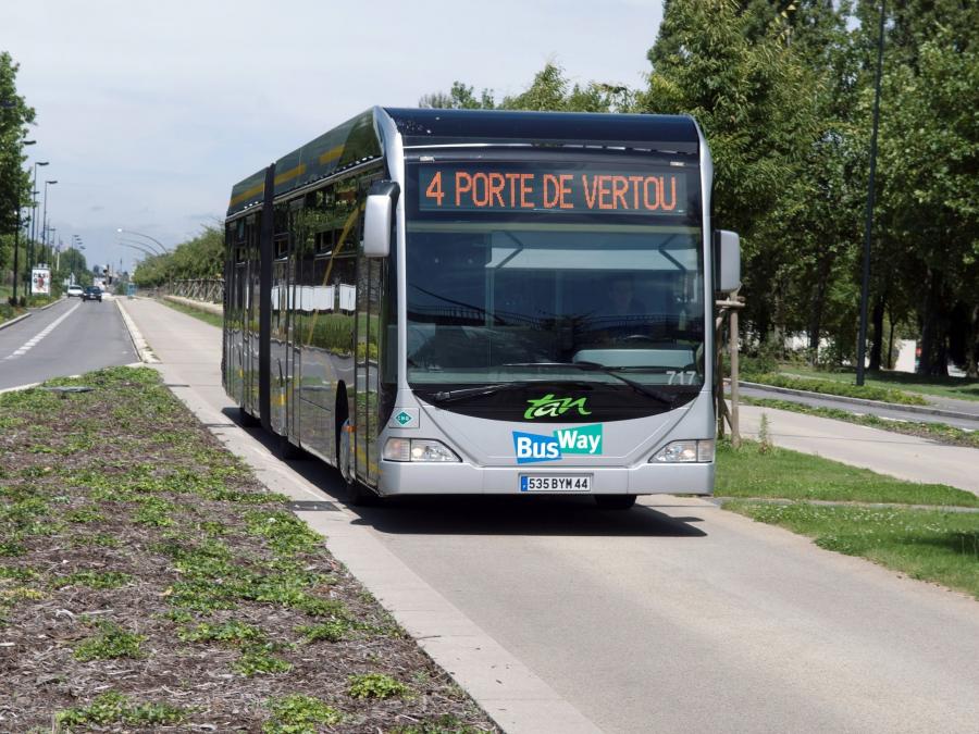  Mercedes-Benz Citaro G CNG (O 530) 2009 года  (фото 1 из 5)